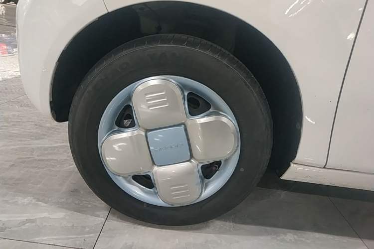 Used Geely Galaxy Panda 2023 Panda Mini 200km Endurance Bear Exterior 4