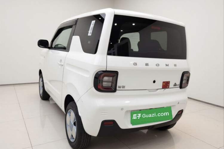 Used Geely Galaxy Panda 2023 Panda Mini 200km Endurance Bear Exterior 5