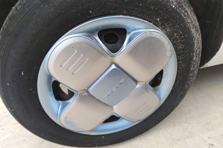Used Geely Galaxy Panda 2023 Panda Mini 200km Endurance Bear Exterior 5