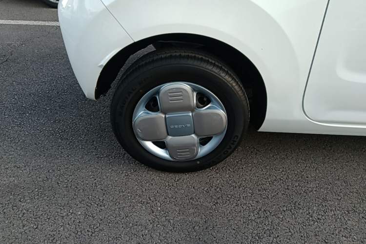 Used Geely Galaxy Panda 2023 Panda Mini 200km Endurance Bear Exterior 5