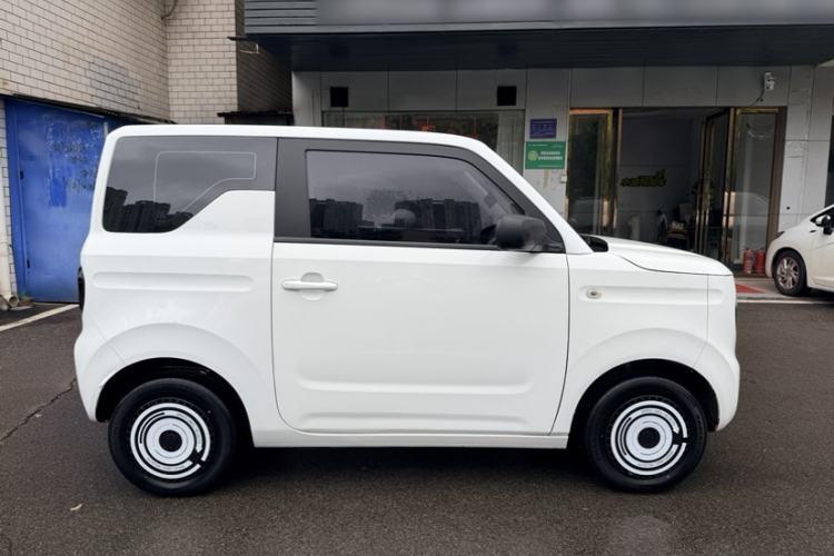Used Geely Galaxy Panda 2023 Panda Mini 200km Endurance Bear Exterior 5