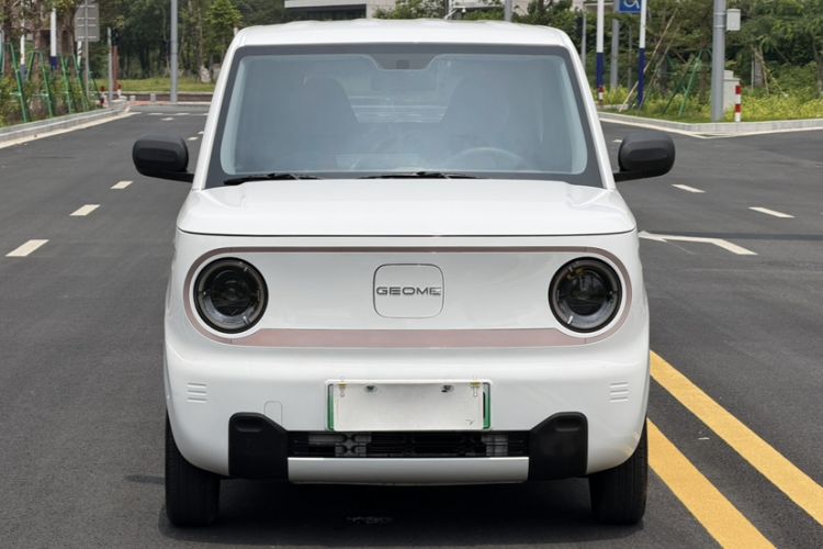 Used Geely Galaxy Panda 2023 Panda Mini 200km Endurance Bear Exterior 5