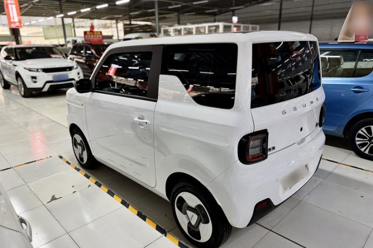 Used Geely Galaxy Panda 2023 Panda Mini New Year Edition Treasure Bear Exterior 6