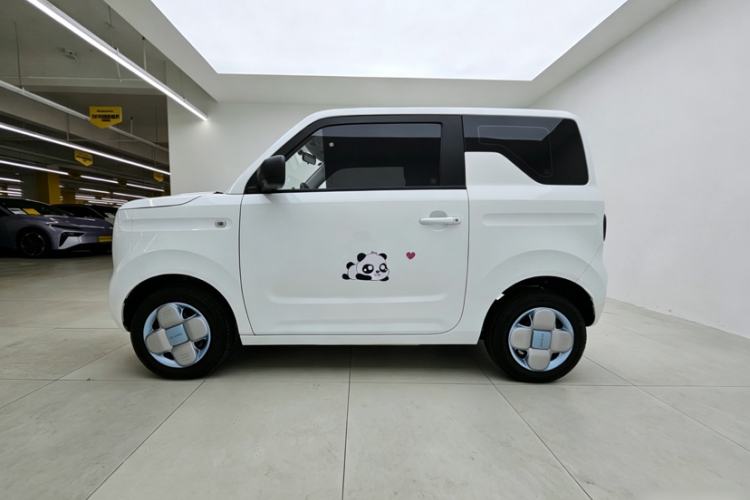 Used Geely Galaxy Panda 2023 Panda Mini 200km Endurance Bear Exterior 6