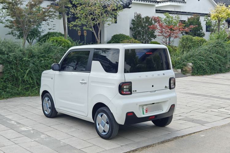 Used Geely Galaxy Panda 2023 Panda Mini 200km Endurance Bear Exterior 6