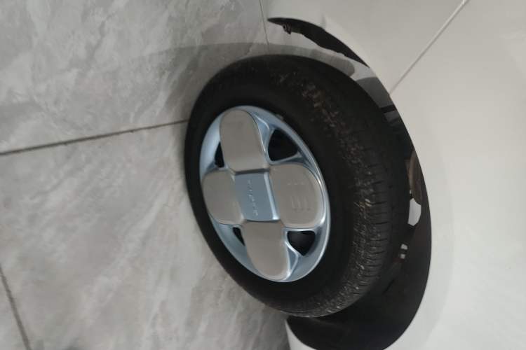 Used Geely Galaxy Panda 2023 Panda Mini 200km Endurance Bear Exterior 8