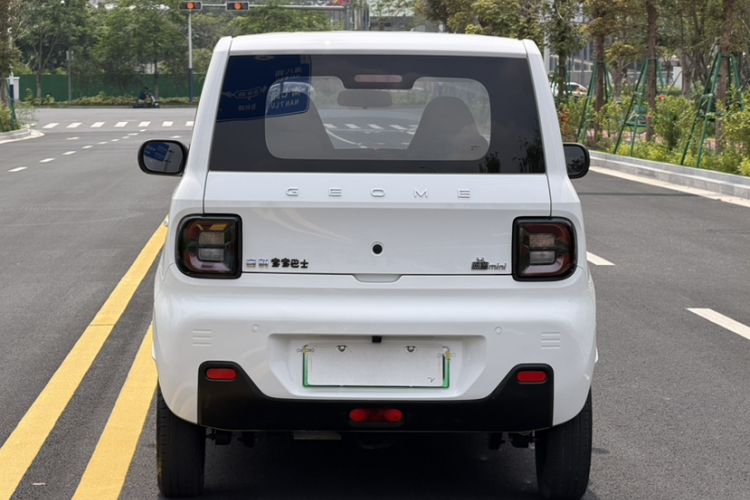 Used Geely Galaxy Panda 2023 Panda Mini 200km Endurance Bear Exterior 8