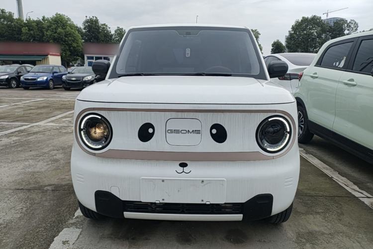 Used Geely Galaxy Panda 2023 Panda Mini 200km Endurance Bear Front