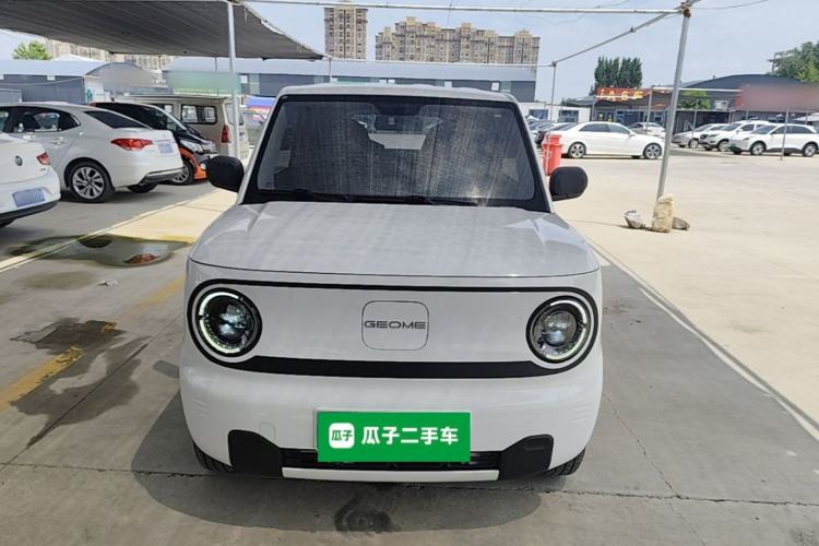 Used Geely Galaxy Panda 2023 Panda Mini 120km Super Cute Bear Front