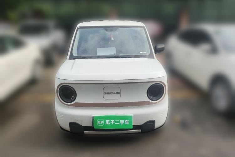 Used Geely Galaxy Panda 2023 Panda Mini 120km Super Cute Bear Front