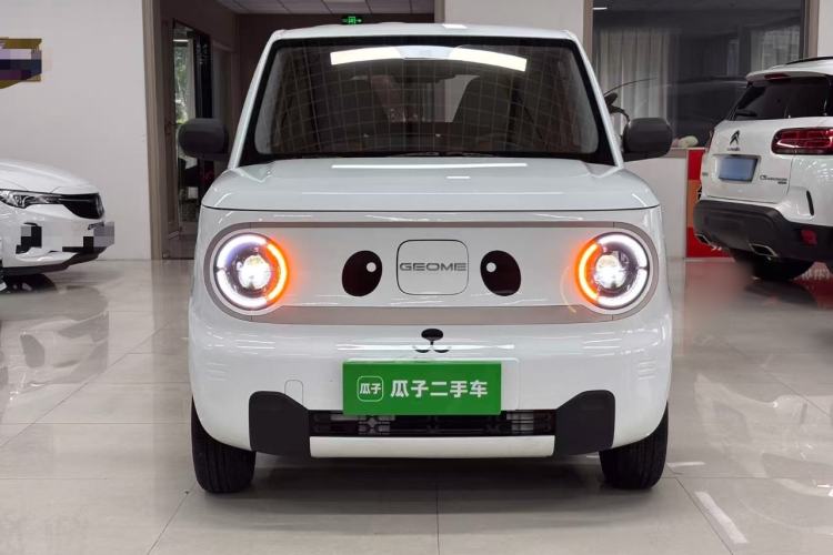 Used Geely Galaxy Panda 2023 Panda Mini 200km Endurance Bear Front