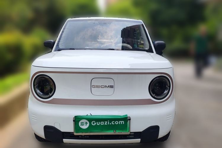 Used Geely Galaxy Panda 2023 Panda Mini 120km Super Cute Bear Front