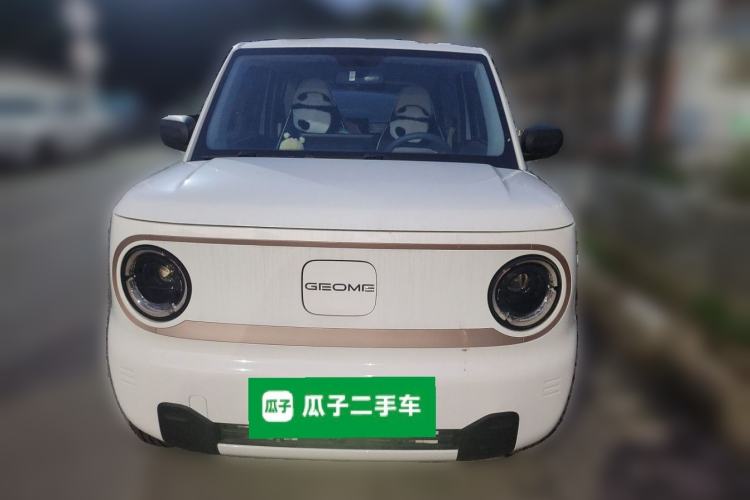 Used Geely Galaxy Panda 2023 Panda Mini 200km Endurance Bear Front
