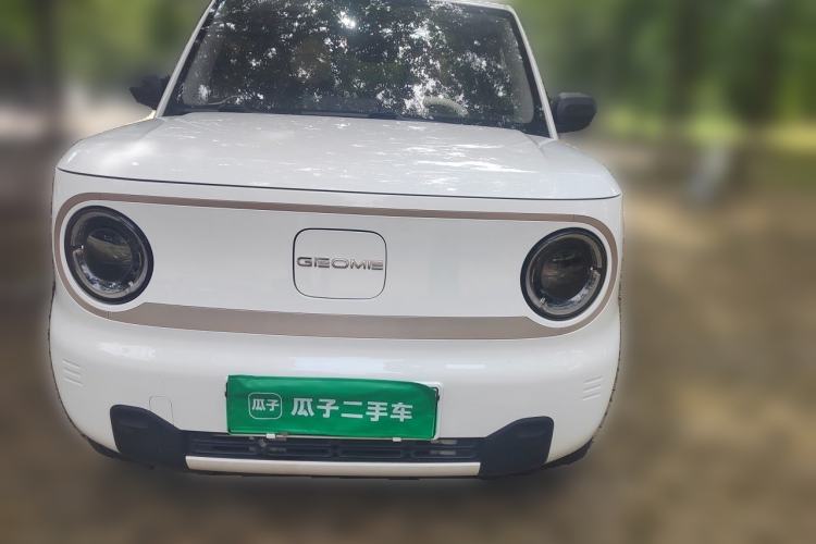 Used Geely Galaxy Panda 2023 Panda Mini 200km Endurance Bear Front