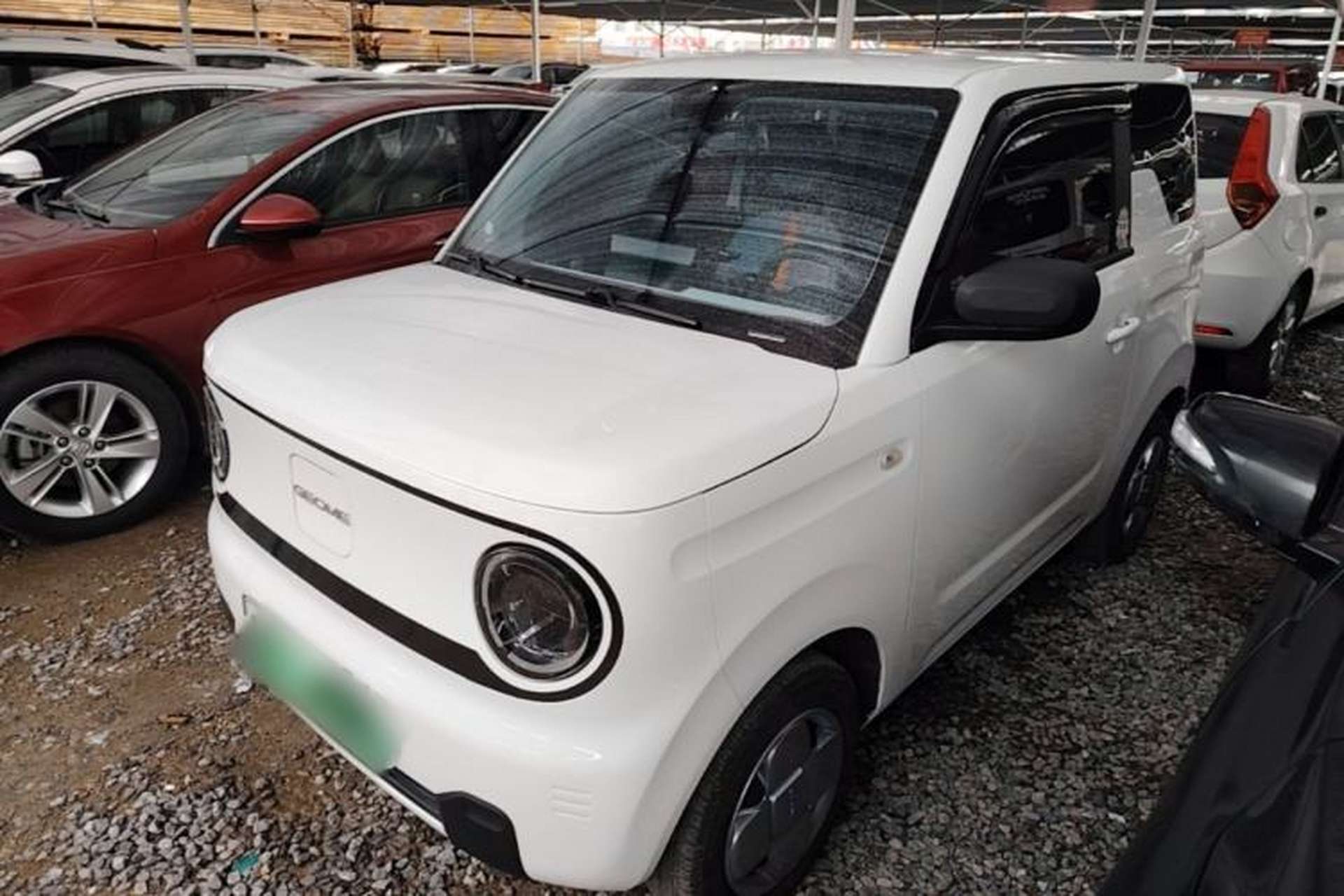 Used Geely Galaxy Panda 2023 Panda Mini 200km Little Yellow Duck Limited Edition — Happy as Can Be Front Left 45 Deg