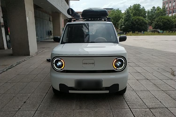 Used Geely Galaxy Panda 2023 Panda Mini 200km Endurance Bear Front