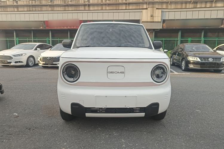 Used Geely Galaxy Panda 2023 Panda Mini 200km Endurance Bear Front