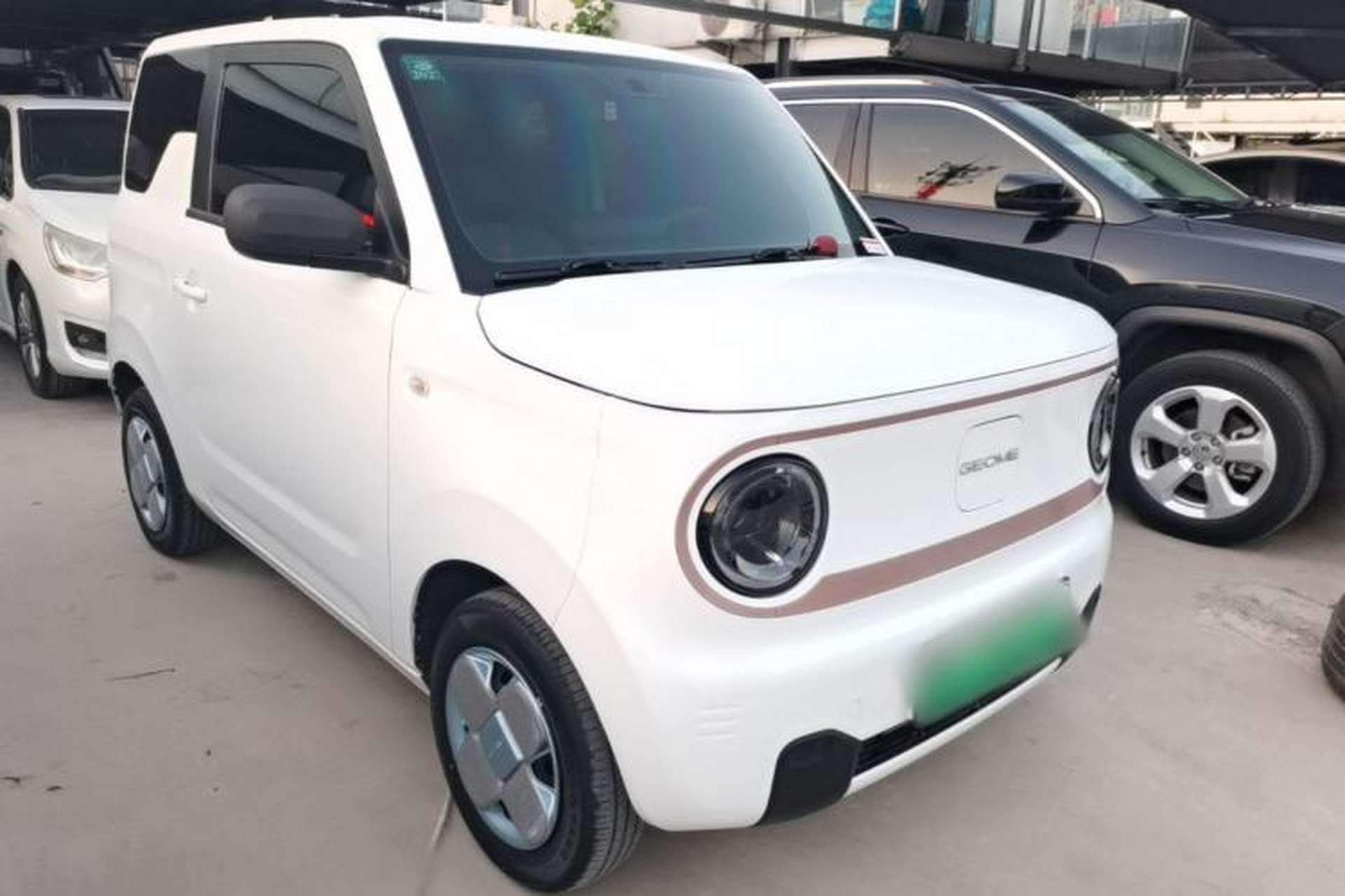 Used Geely Galaxy Panda 2023 Panda Mini 120km Cute Bear Front Right 45 Deg