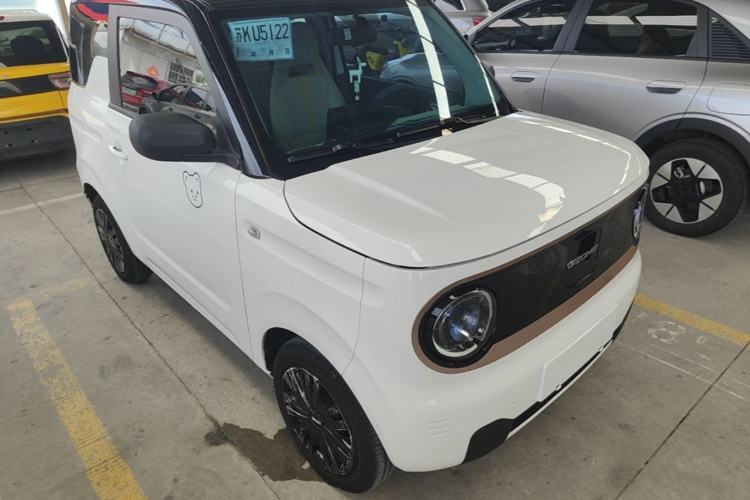 Used Geely Galaxy Panda 2023 Panda Mini 200km Dynamic Bear Front Right 45 Deg