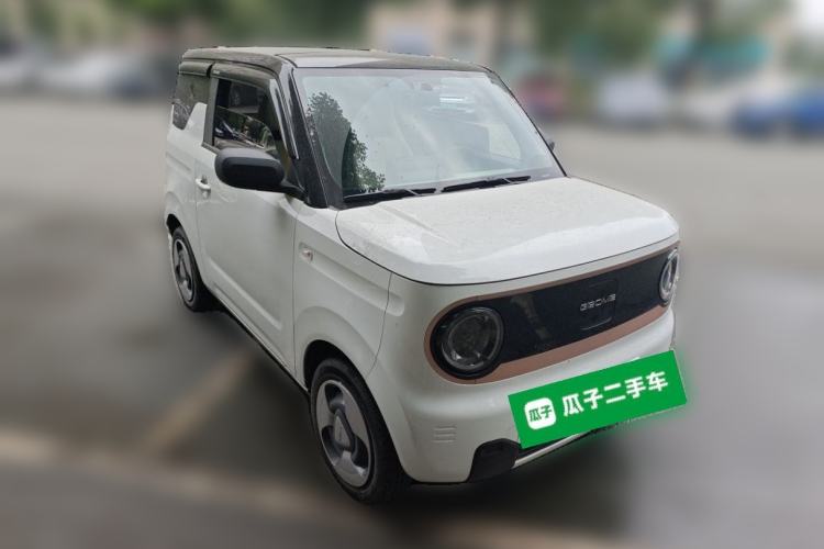 Used Geely Galaxy Panda 2023 Panda Mini New Year Edition Treasure Bear Front Right 45 Deg
