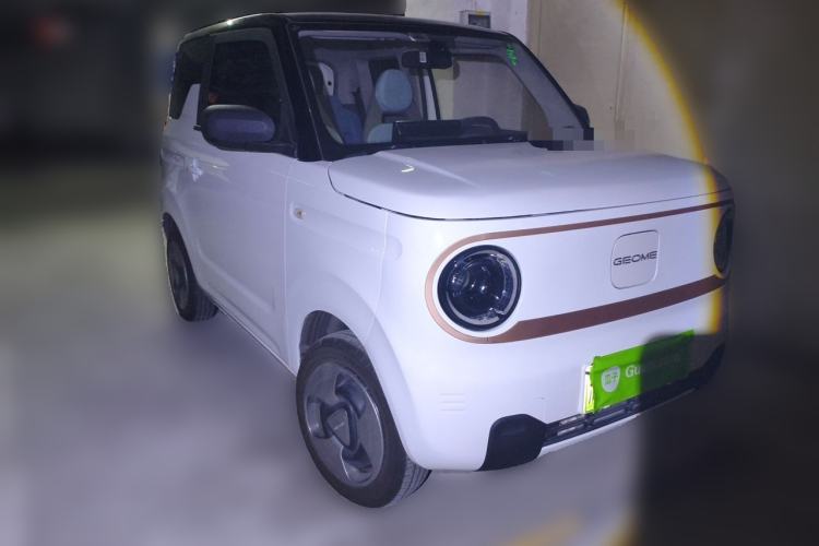 Used Geely Galaxy Panda 2023 Panda Mini 200km Dynamic Bear Front Right 45 Deg