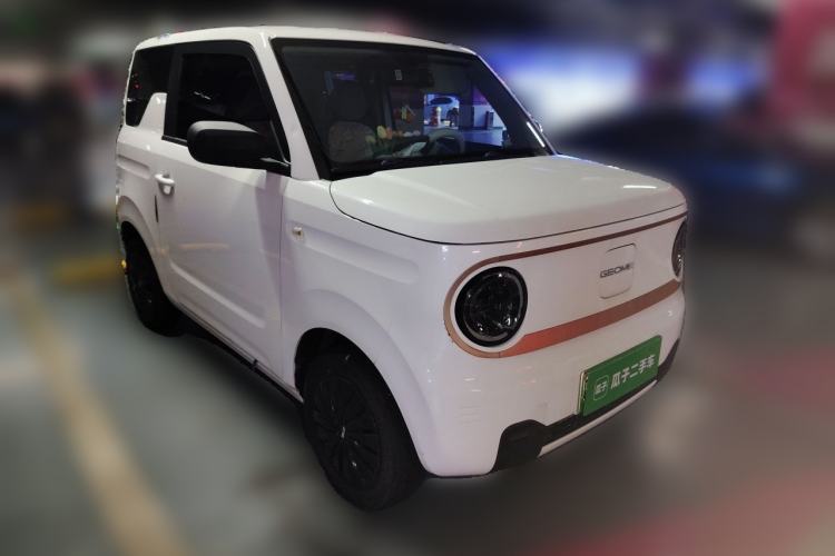 Used Geely Galaxy Panda 2023 Panda Mini 200km Endurance Bear Front Right 45 Deg