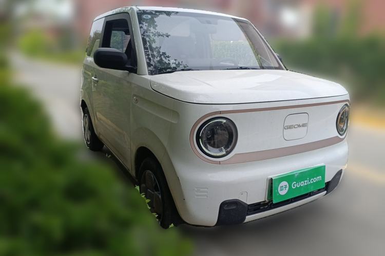 Used Geely Galaxy Panda 2023 Panda Mini 200km Endurance Bear Front Right 45 Deg
