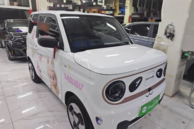 Used Geely Galaxy Panda 2023 Panda Mini 200km Dynamic Bear Front Right 45 Deg