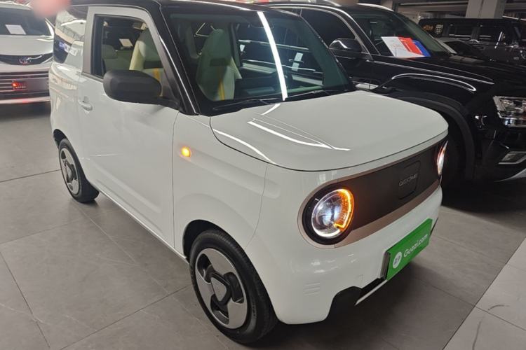 Used Geely Galaxy Panda 2023 Panda Mini New Year Edition Treasure Bear Front Right 45 Deg