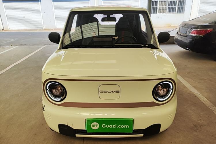 Used Geely Galaxy Panda 2023 Panda Mini 200km Endurance Bear Front