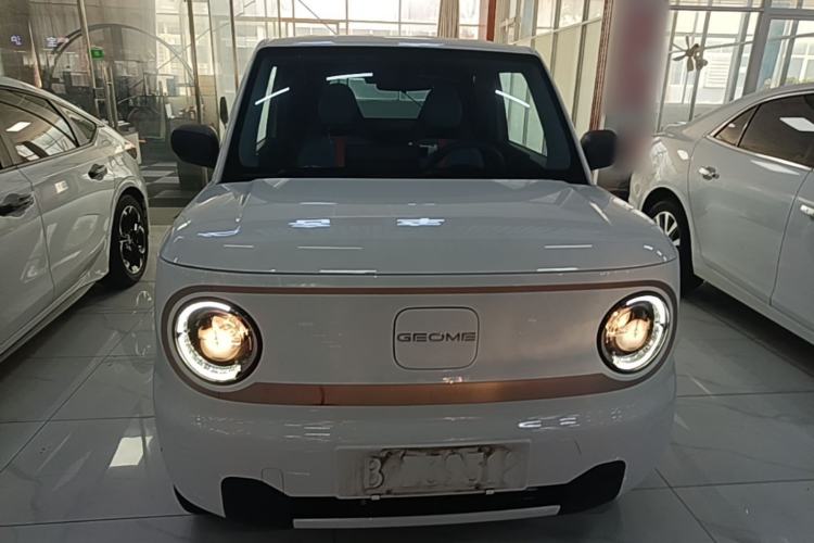 Used Geely Galaxy Panda 2023 Panda Mini 200km Endurance Bear Front