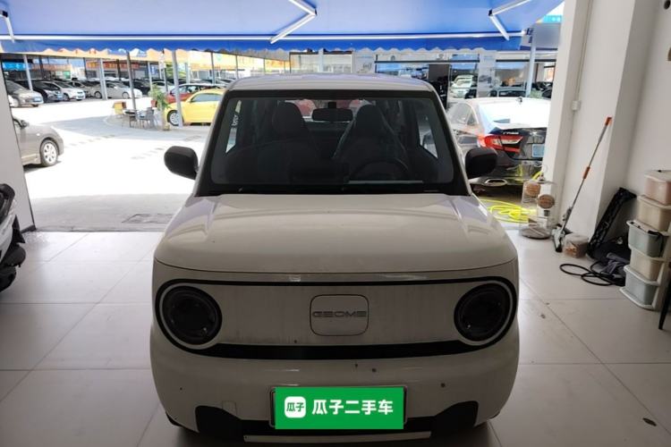 Used Geely Galaxy Panda 2023 Panda Mini 200km Endurance Bear Front