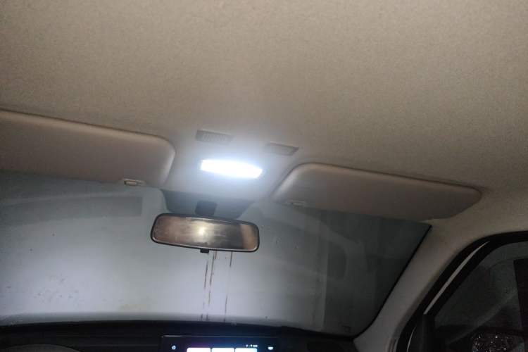 Used Geely Galaxy Panda 2023 Panda Mini 200km Endurance Bear Headliner