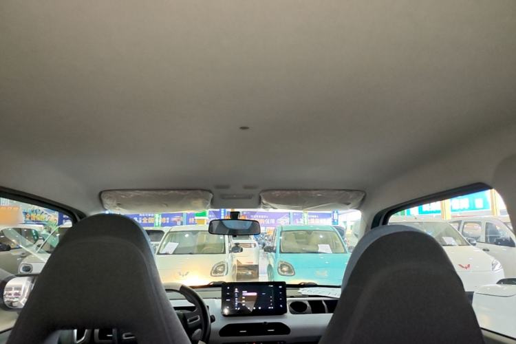 Used Geely Galaxy Panda 2023 Panda Mini 200km Endurance Bear Headliner