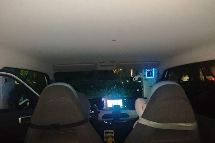 Used Geely Galaxy Panda 2023 Panda Mini 200km Endurance Bear Headliner
