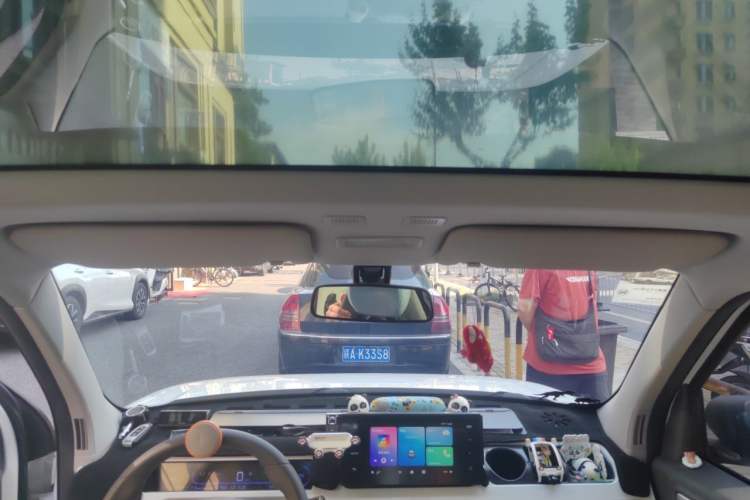 Used Geely Galaxy Panda 2023 Panda Mini 200km Dynamic Bear Headliner
