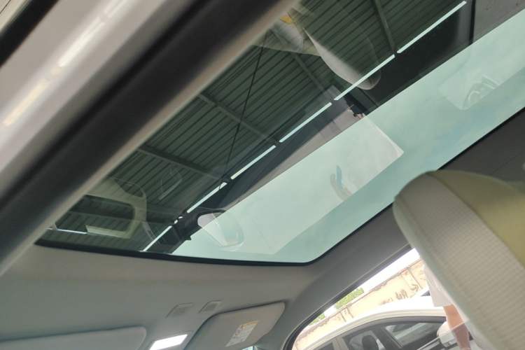 Used Geely Galaxy Panda 2023 Panda Mini 200km Dynamic Bear Headliner