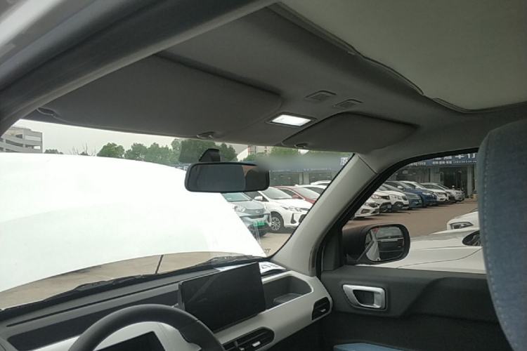 Used Geely Galaxy Panda 2023 Panda Mini 200km Dynamic Bear Headliner