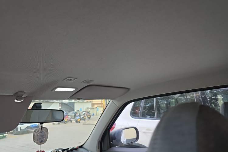 Used Geely Galaxy Panda 2023 Panda Mini 200km Endurance Bear Headliner