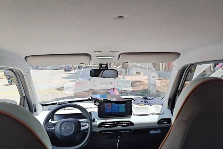 Used Geely Galaxy Panda 2023 Panda Mini 200km Endurance Bear Headliner