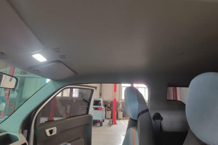 Used Geely Galaxy Panda 2023 Panda Mini 200km Endurance Bear Headliner