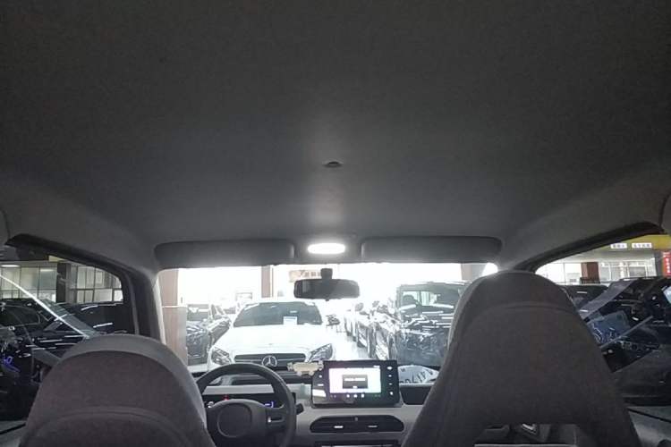 Used Geely Galaxy Panda 2023 Panda Mini 200km Endurance Bear Headliner