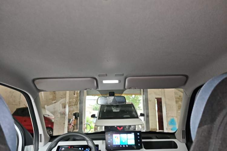 Used Geely Galaxy Panda 2023 Panda Mini 200km Endurance Bear Headliner
