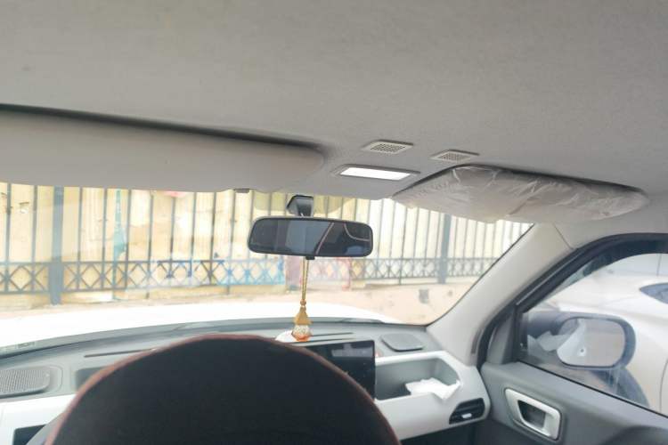 Used Geely Galaxy Panda 2023 Panda Mini 200km Endurance Bear Headliner