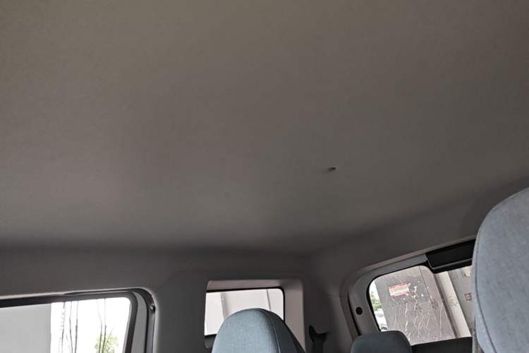Used Geely Galaxy Panda 2023 Panda Mini 200km Endurance Bear Headliner
