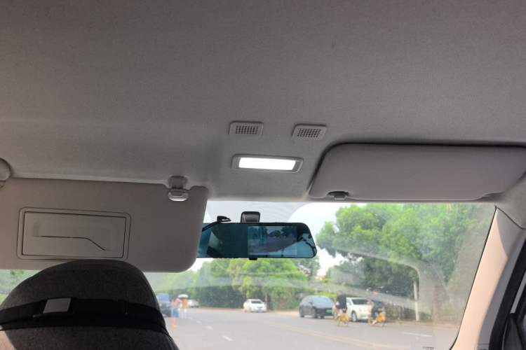 Used Geely Galaxy Panda 2023 Panda Mini 200km Endurance Bear Headliner