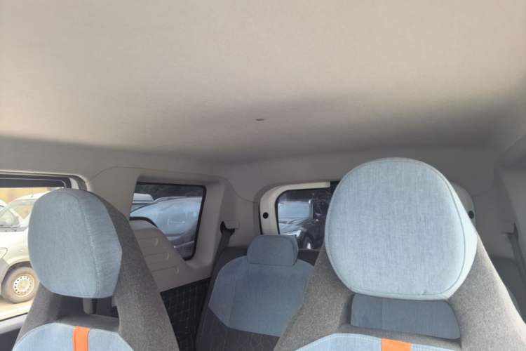 Used Geely Galaxy Panda 2023 Panda Mini 200km Endurance Bear Headliner