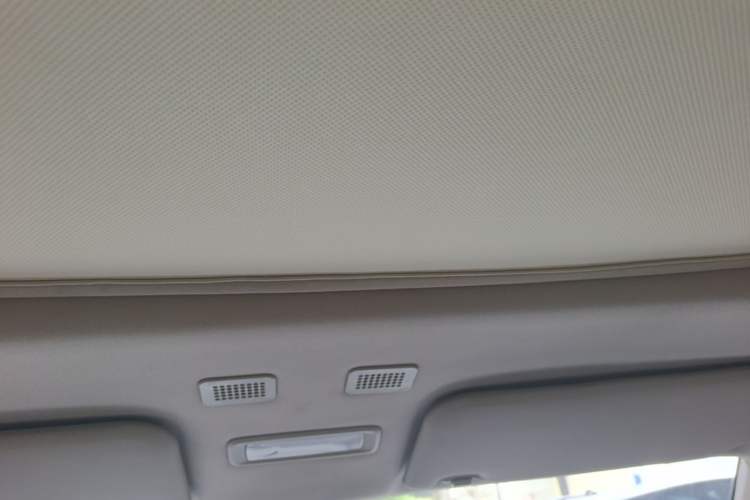 Used Geely Galaxy Panda 2023 Panda Mini 200km Dynamic Bear Headliner
