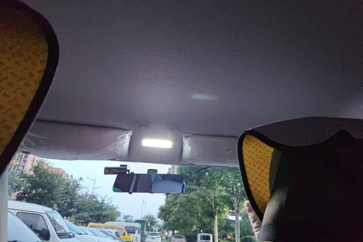 Used Geely Galaxy Panda 2023 Panda Mini 200km Endurance Bear Headliner