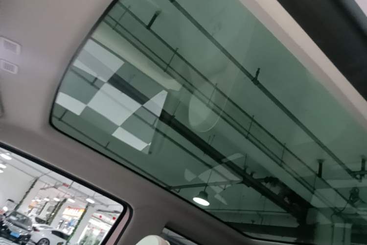 Used Geely Galaxy Panda 2023 Panda Mini 200km Dynamic Bear Headliner